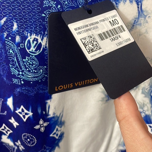 Louis Vuitton blue bandana shirt like brand new worn for 30 mins men’s medium - Picture 9 of 12